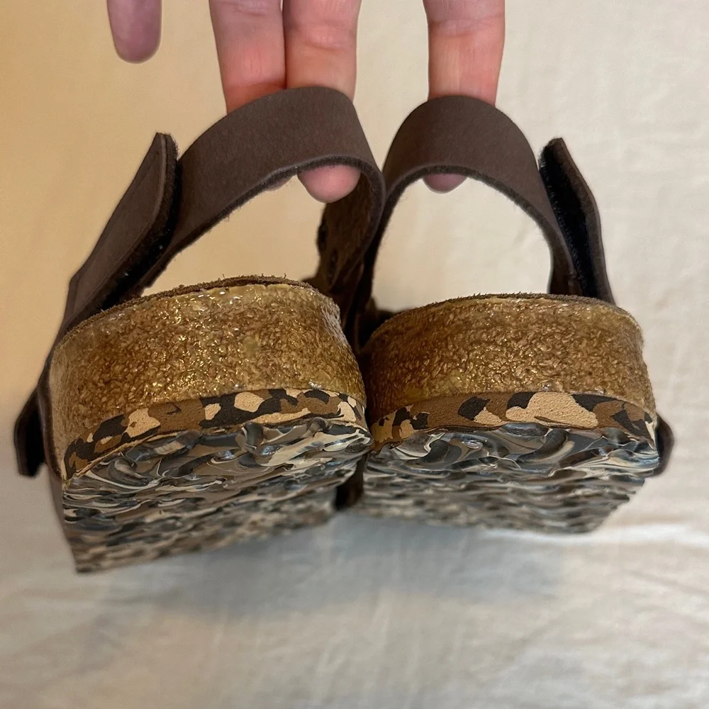 Women's Brown Slip-On Slippers - Picture 7 of 8